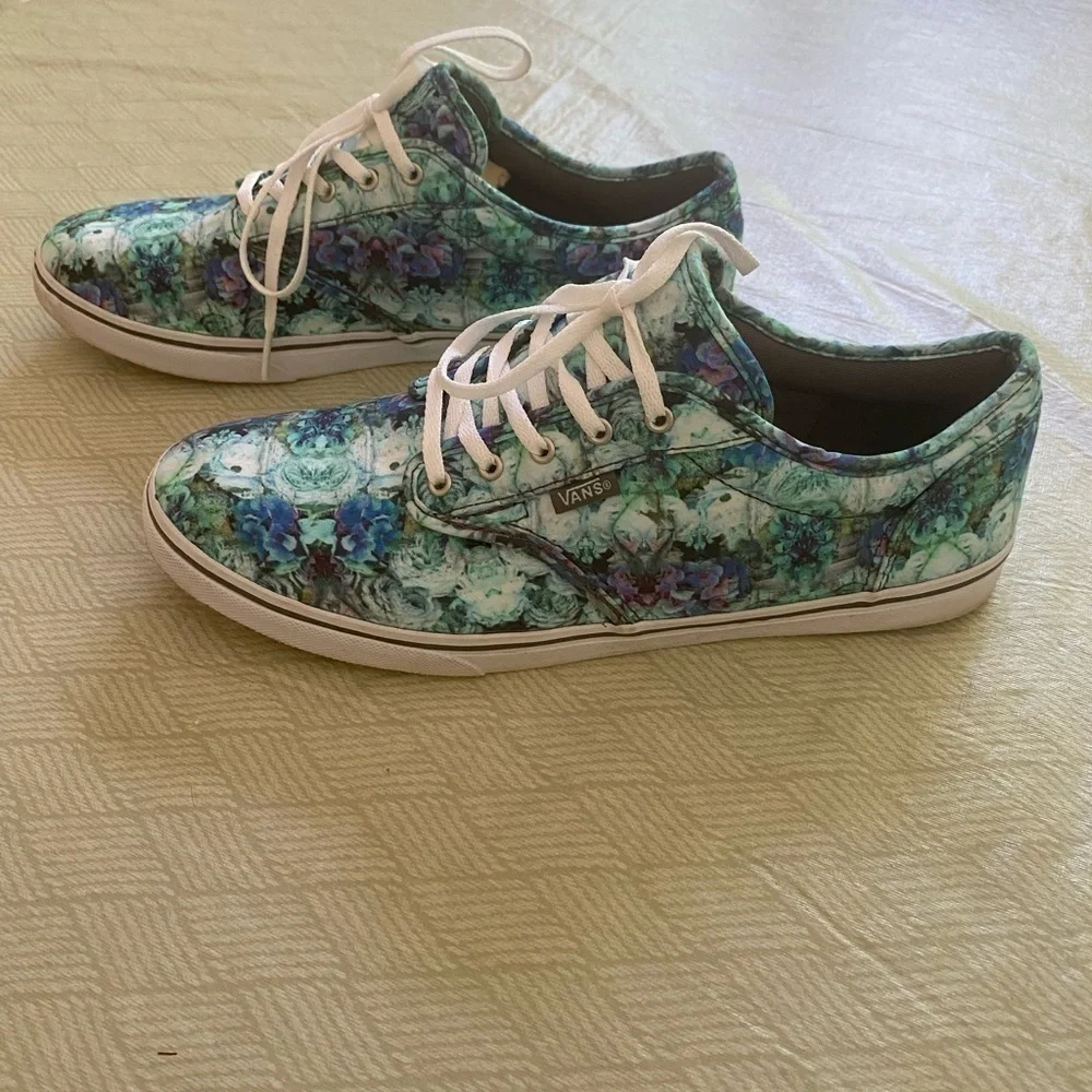 Vans Floral Print Green Blue Size 10 Womens Skate Shoes